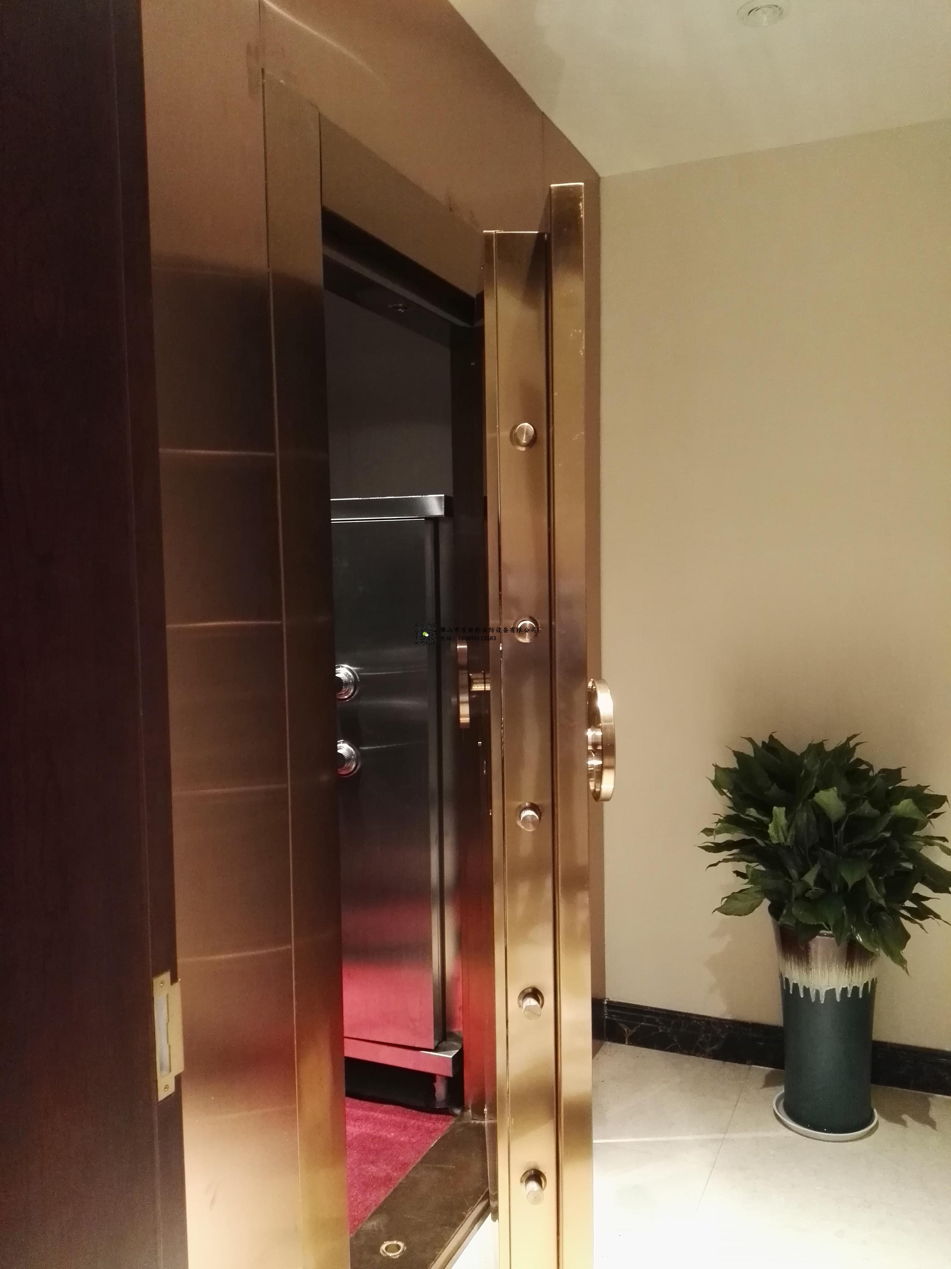 某私人安全屋密室制作金庫門設(shè)計(jì)